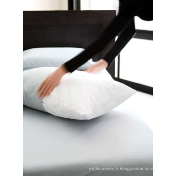 Coussin de lit blanc réutilisé parfait de polyester d&#39;utilisation réutilisé avec la couverture démontable